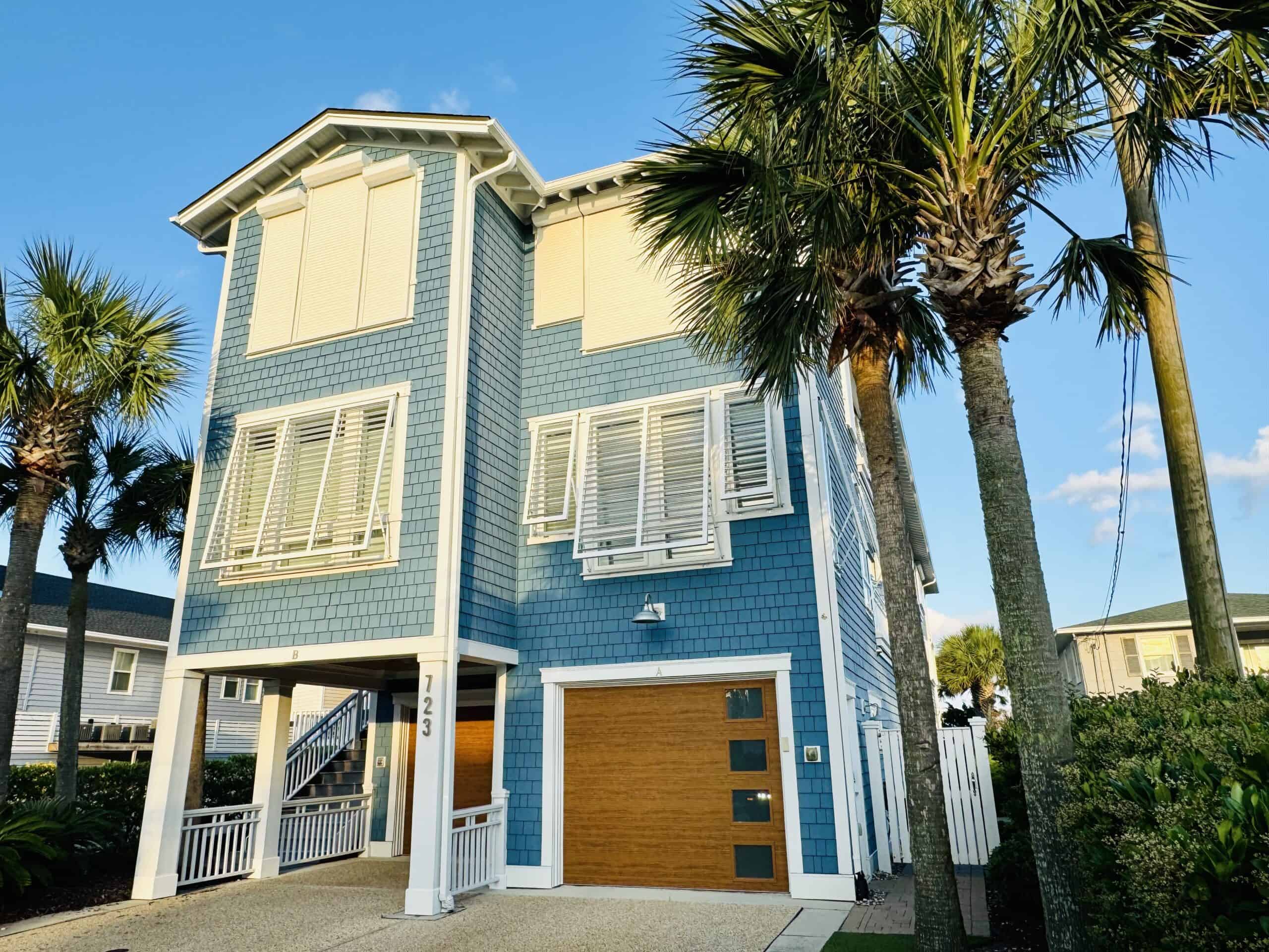 Rolldown and Bahama hurricane shutters installed together on a Carolina beach home